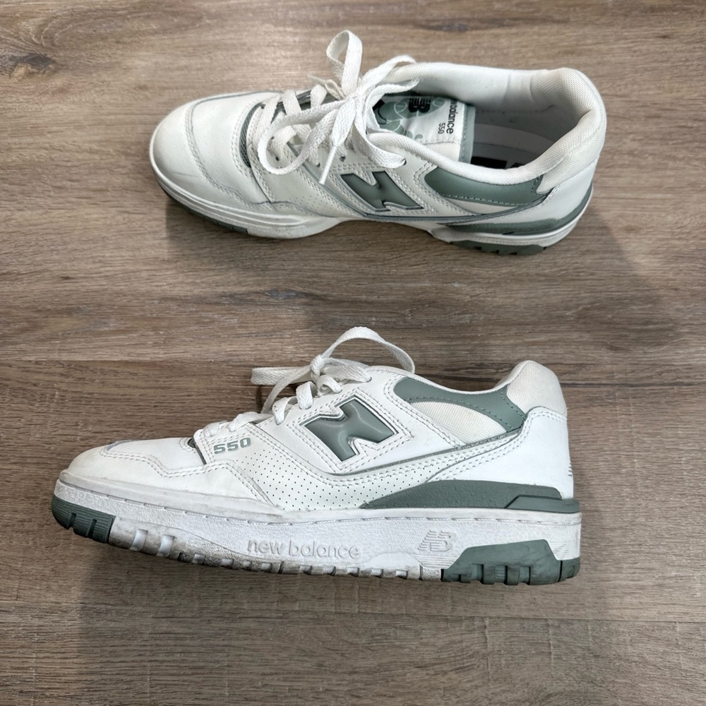 New Balance 550 Women’s Size 8.5 White Juniper Excellent Condition (BBW550BG)